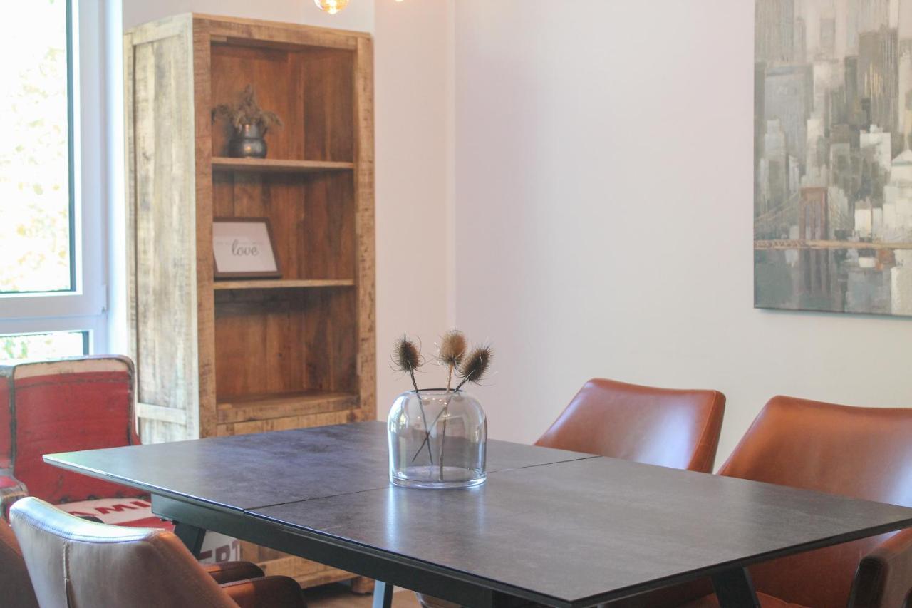 New York Apartment - Fuer Freunde & Familien, Stadtnah, Parkplatz, E-Ladestation, Gitterbox Fuer Fahrraeder, Fitnessstudio, Digitale Gaestemappe Mit Restaurant- Und Unternehmenstipps 코블렌츠 외부 사진