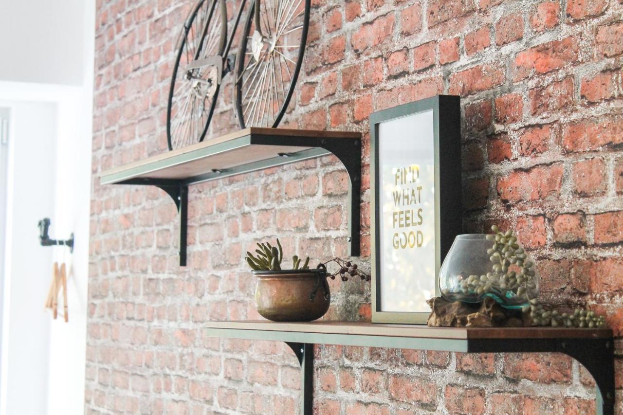 New York Apartment - Fuer Freunde & Familien, Stadtnah, Parkplatz, E-Ladestation, Gitterbox Fuer Fahrraeder, Fitnessstudio, Digitale Gaestemappe Mit Restaurant- Und Unternehmenstipps 코블렌츠 외부 사진