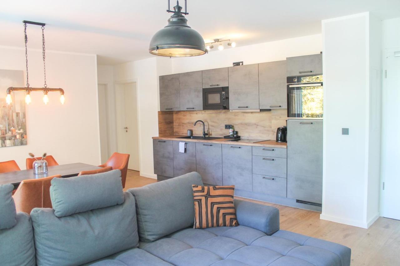 New York Apartment - Fuer Freunde & Familien, Stadtnah, Parkplatz, E-Ladestation, Gitterbox Fuer Fahrraeder, Fitnessstudio, Digitale Gaestemappe Mit Restaurant- Und Unternehmenstipps 코블렌츠 외부 사진