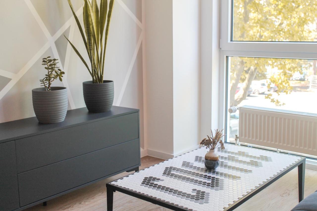 New York Apartment - Fuer Freunde & Familien, Stadtnah, Parkplatz, E-Ladestation, Gitterbox Fuer Fahrraeder, Fitnessstudio, Digitale Gaestemappe Mit Restaurant- Und Unternehmenstipps 코블렌츠 외부 사진
